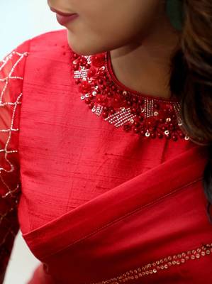 Trending designer saree with redymade  blouse 3