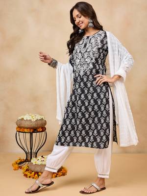 Winered woman black embroidered neck straight kurta set with dupatta 1
