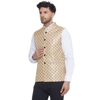 Veera paridhaan jacquard printed nehru jacket for men (gold beige) 3