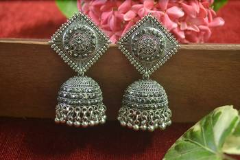 Designer black onyx stone oxidised jhumka jhumki earrings for women 1
