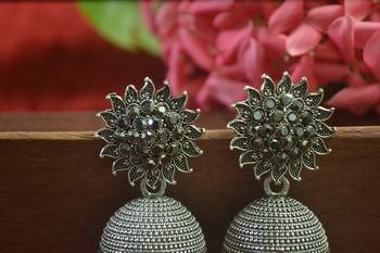 Designer black onyx stone oxidised jhumka jhumki earrings for women 4