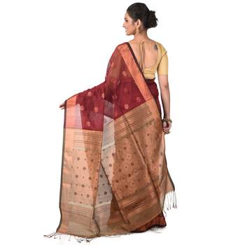 Aishani Collection Woven Cotton Silk Handloom Saree with bp (Maroon,Gold) 4