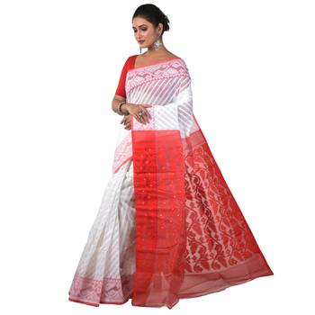 Aishani Collection Woven Cotton Silk Dhakai Jamdani Traditional Saree with bp (Red, White) 2