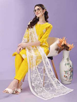 Women   s Knee Length Cotton Blend Embroidered Kurta Set with Dupatta (Yellow) (MAK88) 1