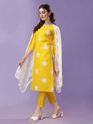 Women   s Knee Length Cotton Blend Embroidered Kurta Set with Dupatta (Yellow) (MAK88) 3