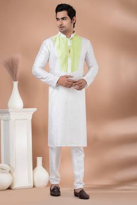 Kurta Pyjama Set. 1