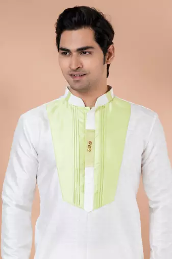 Kurta Pyjama Set.