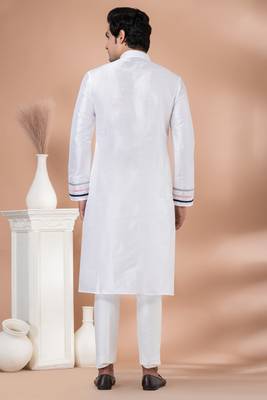 Fancy Kurta Pyjama Set. 4