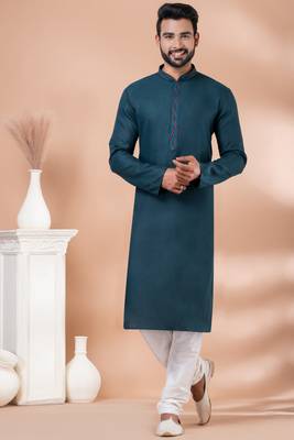 Kurta Pyjama Set. 1