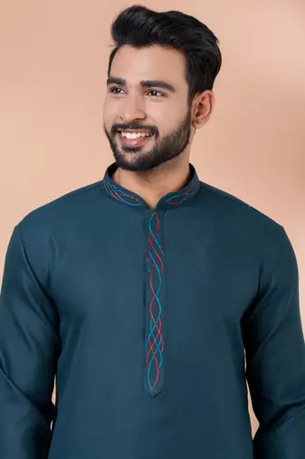 Kurta Pyjama Set.