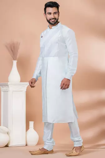 Kurta Pyjama Set.