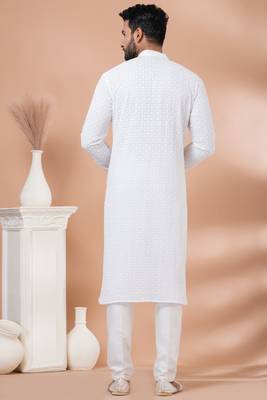 Kurta Pyjama Set. 4