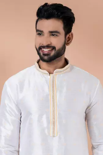 Kurta Pyjama Set.