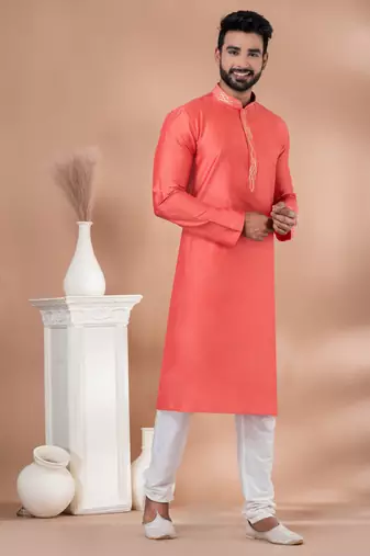 Kurta Pyjama Set.