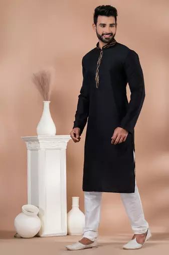 Kurta Pyjama Set.