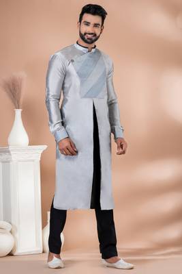 Kurta Pyjama Set. 3
