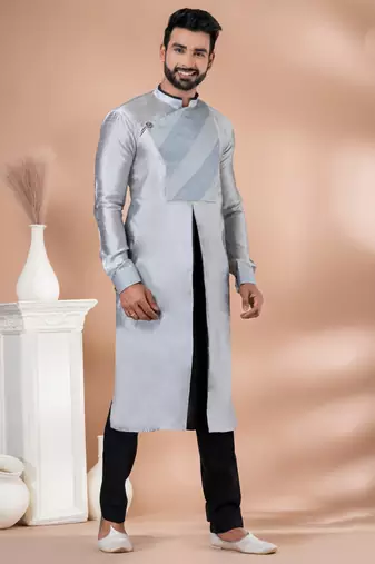 Kurta Pyjama Set.