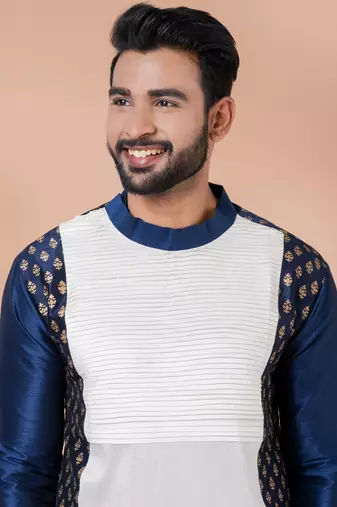 Kurta Pyjama Set.