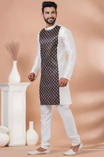 Kurta Pyjama Set.