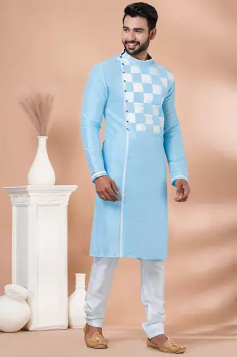 Kurta Pyjama Set.