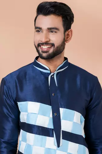 Kurta Pyjama Set.