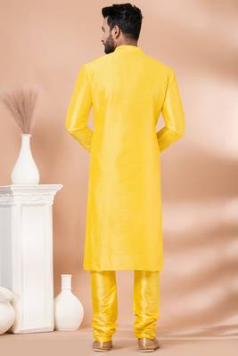 Kurta Pyjama Set. 5