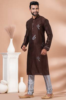 Kurta Pyjama Set. 2