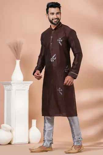 Kurta Pyjama Set.