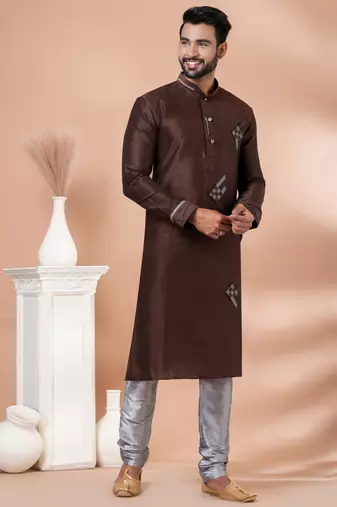 Kurta Pyjama Set.