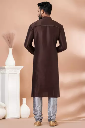 Kurta Pyjama Set.