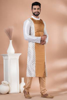 Kurta Pyjama Set. 3