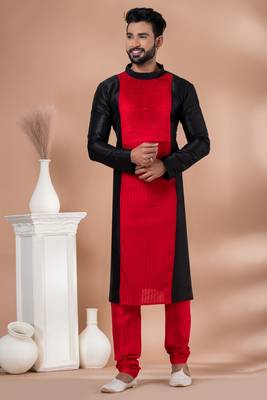Kurta Pyjama Set. 1