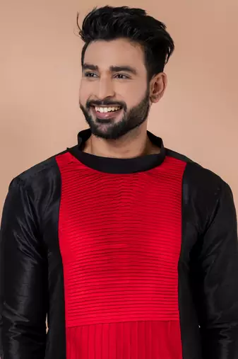 Kurta Pyjama Set.