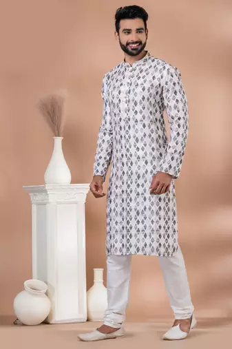 Kurta Pyjama Set.