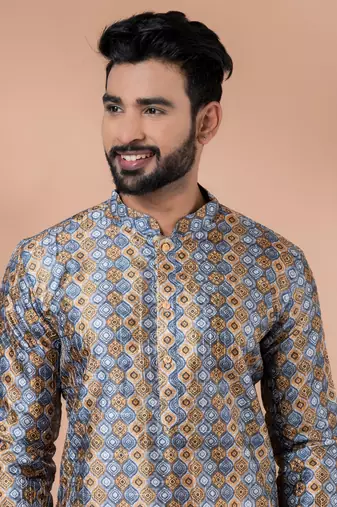 Kurta Pyjama Set.
