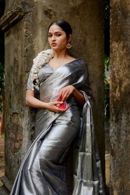 Silver Tissue Bengal Handloom Saree With Blouse 1
