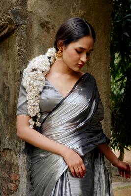 Silver Tissue Bengal Handloom Saree With Blouse 2