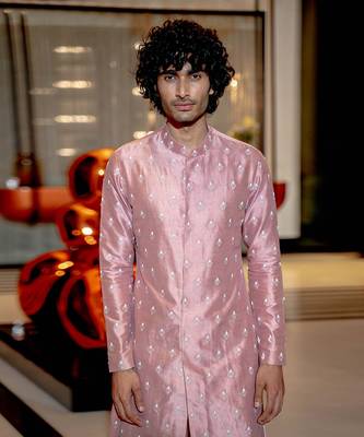 Onion Pink Geometric Kurta Set 2