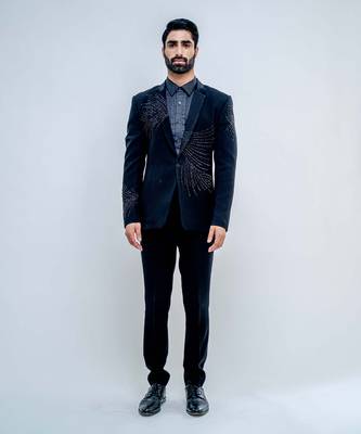 Black Metallic Stroked Jacket Set Adorned With 1