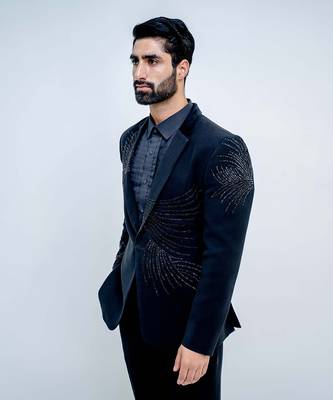 Black Metallic Stroked Jacket Set Adorned With 2