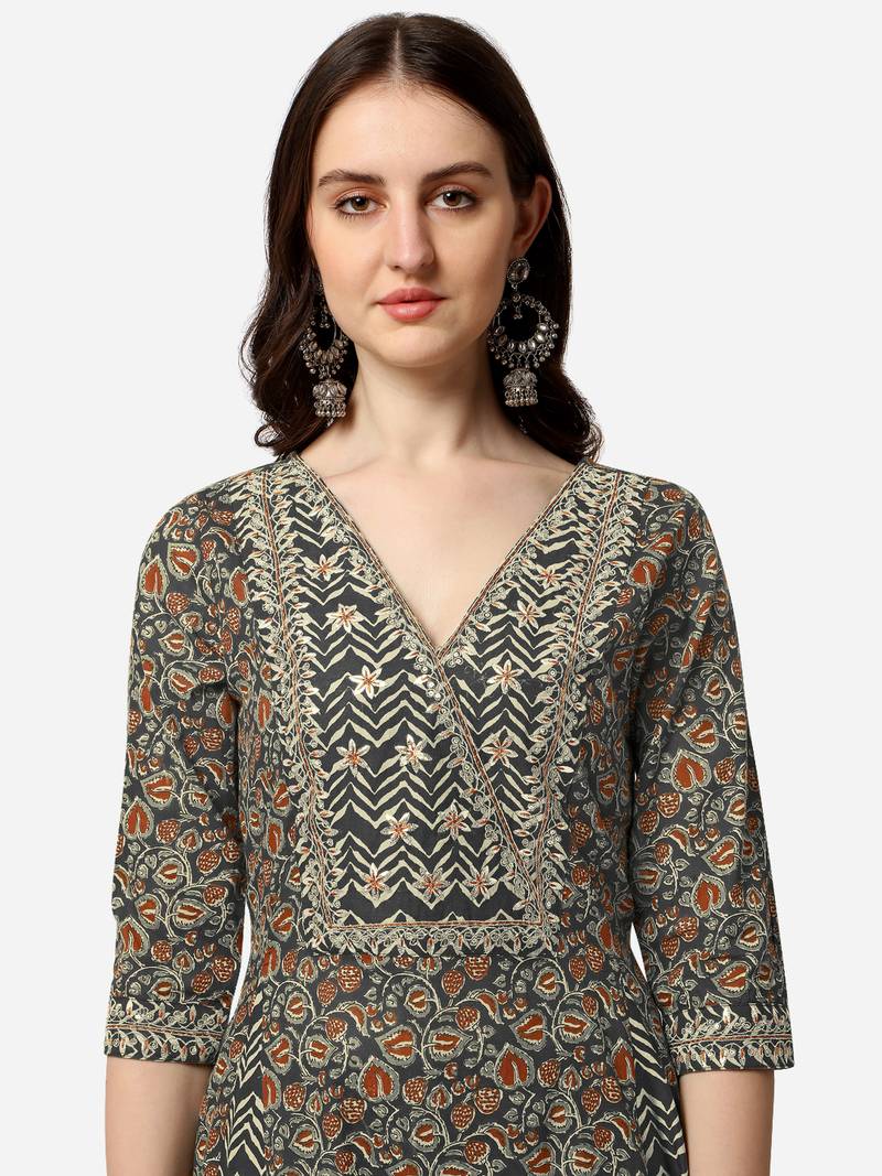 Black Cotton Yoke-Silver Gotta Patti Printed Kurta Trouser With Dupatta