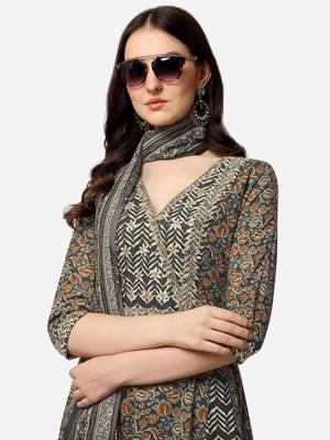 Black Cotton Yoke-Silver Gotta Patti Printed Kurta Trouser With Dupatta 5