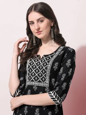 Black Cotton Mirror Embroidery Printed Kurta With Pant And Dupatta 6