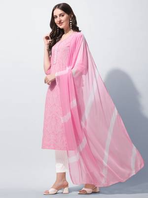 Pink Cotton Thread Embroidery Printed Kurta With Pant And Dupatta 4