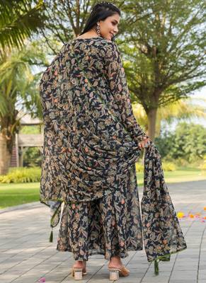 Black colour floral gown with dupatta 4