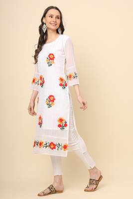 Beautifully floral embroidered white colour georgette kurta for party looks 4