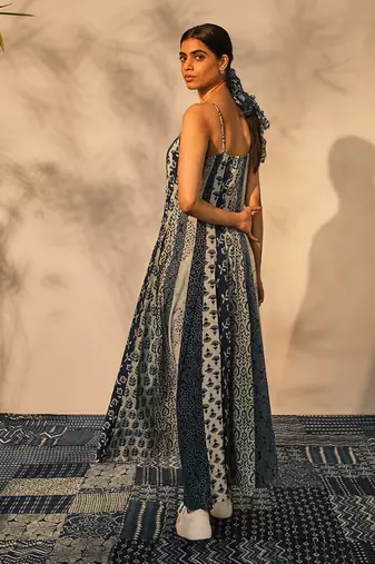Blue indigo cotton daisy dress