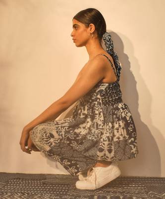 Blue indigo cotton anne top 5