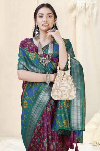 Magenta Cotton Patola Print Silver Zari Border/Tassels Saree With Unstitched Blouse Piece