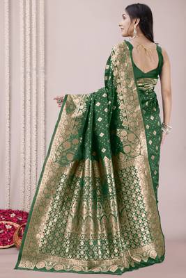 Green Banarasi silk blendWoven Design Woven Golden Zari Border Saree With Unstitched Blouse Piece 4